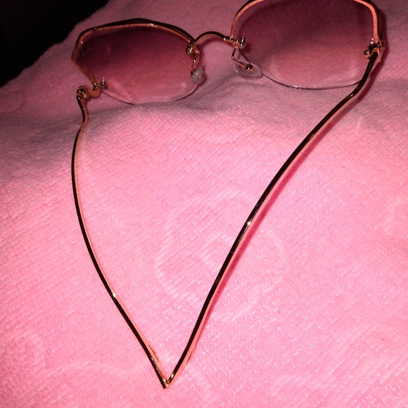 Pink Sunglasses - Picture 4 of 10
